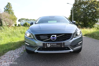 Volvo V60 Volvo V60 Cross Country 2.0 D4 AUT / Pano / BLIS / Navi - afbeelding nr 32