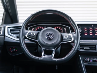 Volkswagen Polo Volkswagen Polo 2.0 TSI GTI Pano Beats Navi Alcantara VOL!! - afbeelding nr 16