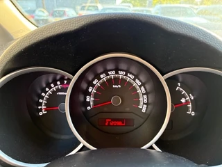 Kia Venga Kia Venga 1.4 CVVT - hoge instap - 1e eigenaar - Dealer onderhouden - airc - afbeelding nr 21