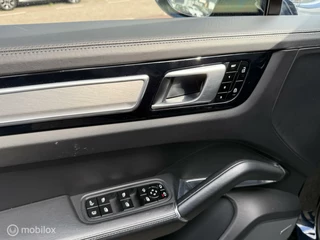 Porsche Cayenne Porsche Cayenne 4.0 Turbo S E-Hybrid KERAMISCHE REMMEN - afbeelding nr 22