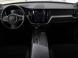 Volvo XC60 Volvo XC60 2.0 D4 Momentum Pro | Trekhaak | Camera |  Half leder | Carplay | Navigatie | Full LED | Climate control | Getint glas | Parkeerhulp - afbeelding nr 7