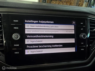 Volkswagen T-Roc Volkswagen T-Roc 1.5 TSI Sport R Line/ ACC/ Virtual/ Park.hulp - afbeelding nr 40