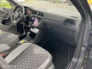 Volkswagen Tiguan Volkswagen Tiguan 1.4 TSI eHybrid R-Line I Camera I Trekhaak | Carplay - afbeelding nr 23