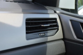 Volkswagen Polo Volkswagen Polo 1.0 TSI Highline Business R - afbeelding nr 55