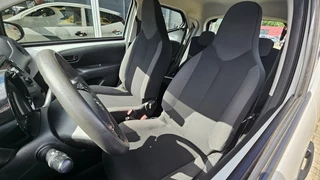 Toyota Aygo Toyota Aygo 1.0 x-fun NLauto - afbeelding nr 9