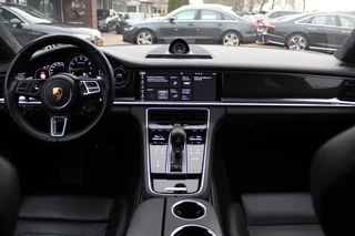 Porsche Panamera Porsche Panamera 4.0 Turbo S E-Hybrid / Panoramadak / 360Camera / Achterasbesturing / Nachtzicht / Softclose / 21'' / Sportuitlaat / Matrix LED / Carbon intr. / Bose / Sportdesign / Volleder / Dodehoek / DAB / ACC - afbeelding nr 2