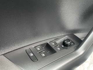 Volkswagen Polo 50% deal 6.475,- ACTIE Automaat / ACC / Carplay / Airco - afbeelding nr 22