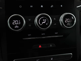 Renault Mégane Renault Mégane 1.3 TCe Intens | Automaat | Carplay | Full LED |  Navigatie | Cruise control | Climate control | Parkeerhulp | Keyless | DAB | Getint glas - afbeelding nr 22