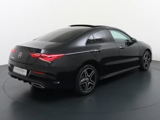 Mercedes-Benz CLA Mercedes-Benz CLA 250e AMG // Panoramadak // Memory // Sfeerverlichting // MultiBeam LED // Keyless // Night Pakket // Augmented Reality - afbeelding nr 38