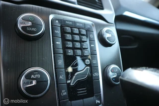 Volvo V40 Volvo V40 2.0 D2 120pk AIRCO-ECC/NAVIGATIE/PDC/TREKHAAP/NAP - afbeelding nr 13