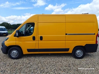 Peugeot Boxer Peugeot Boxer 335 2.0 BlueHDI L2H2 Premium , Airco , cruise , lage km , euro 6 , Dubbele schuifdeur. - afbeelding nr 2
