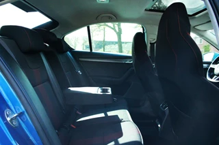Škoda Octavia Skoda Octavia 2.0 TSI RS 4x4|190PK|Pano|Automaat|LED|Stoelverwarming - afbeelding nr 7