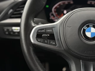 BMW 1 Serie BMW 1-serie 118i M-Sport | Leder | Apple Carplay | Live Cockpit | - afbeelding nr 19