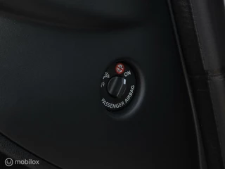 Renault Clio RENAULT CLIO 0.9 TCE LIMITED/AIRCO/LED/TREKHAAK/CRUISE/PDC - afbeelding nr 38
