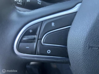 Renault Kadjar Renault Kadjar 1.3 TCe Black Edition * AUTOMAAT * NAVIGATIE - afbeelding nr 15