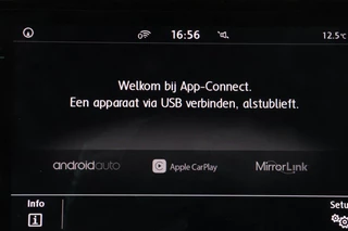 Volkswagen Golf Volkswagen Golf 2.0 TSI GTI | Stoelverwarming | Adaptive cruise |  Full LED | Carplay | Navigatie | 19'' | Sportstoelen | PDC | Bluetooth - afbeelding nr 19