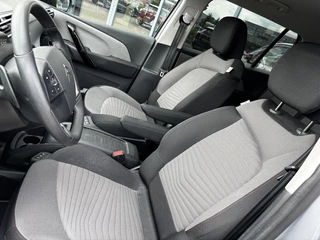 Citroën Grand C4 Spacetourer Citroën Grand C4 Spacetourer 1.2 PureTech. C-Series | Trekhaak | Apple Carplay & Android Auto - afbeelding nr 26