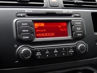 Kia Rio Kia Rio 1.2 CVVT BusinessLine met Radio en Airco - afbeelding nr 15