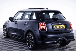 MINI Cooper S MINI Cooper S Mini 2.0 Classic 5-drs Automaat | PANORAMADAK | LEDER ✅ 1e Eigenaar - afbeelding nr 2