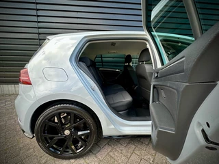 Volkswagen Golf Volkswagen Golf 1.4 TSI 150PK! R-LINE NAVI|CLIMA|CARPLAY|LED|18'' R - afbeelding nr 53