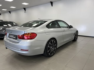 BMW 4 Serie BMW 4 Serie Coupé 420i Business / AUTOMAAT / NAVI / NWE 19 