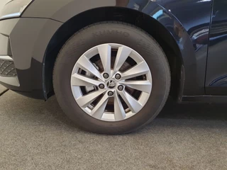 Škoda Octavia Škoda Octavia Combi 1.5 TSI MHEV 115pk DSG/AUT Business Edition Camera, Winterpakket, Keyless - afbeelding nr 21