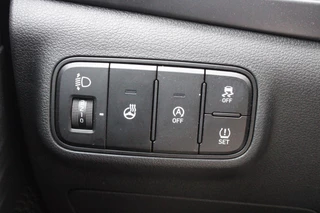 Hyundai Bayon Hyundai Bayon 1.0 T-GDI 100PK AUTOMAAT PREMIUM | ACHTERUITRIJ CAMERA | CLIMATE CONTROL | SFEER VERLICHTING | LED KOPLAMPEN | BOSE AUDIO | STOEL/STUUR VERWARMING | DODEHOEK DETECTIE | KEYLESS ENTRY/START | PARKEERSENSOREN VOOR EN ACHER | APPLE CARPLAY/ANDROID AUTO | DRAADLOZE TEEFOONLADER | - afbeelding nr 24