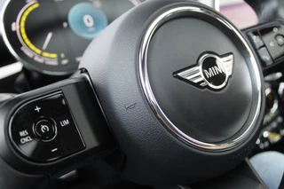 MINI Electric MINI Electric 33 kWh SE/Pano/Headup/Camera - afbeelding nr 44