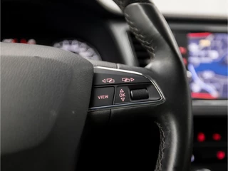 SEAT Leon (APPLE CARPLAY, NAVIGATIE, CLIMATE, CAMERA, KEYLESS, SPORTSTOELEN, GETINT GLAS, LANE ASSIST, PARKEERSENSOREN, NIEUWE APK, NIEUWSTAAT) - afbeelding nr 20