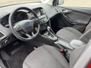 Ford Focus Ford Focus 1.5 Ecoboost Titanium 150pk Automaat | Trekhaak | Navigatie | Voorruit verwarming | 17 inch velg | Climate control - afbeelding nr 12