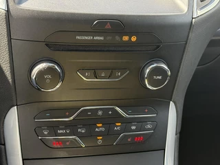 Ford S-Max Ford S-Max 2.5 FHEV Titanium 7pers 190pk | Panoramadak | Achteruitrijcamera | Stoelverwarming | Ambient Lightning | SYNC 3 Navigatie - afbeelding nr 26