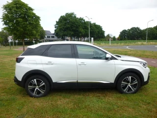 Peugeot 3008 Peugeot 3008 1.2 PURETECH ALLURE - afbeelding nr 6