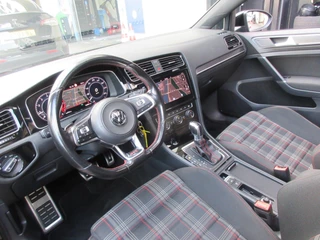 Volkswagen Golf Volkswagen Golf 2.0 TSI GTI Performance Aut Virtual Camera Carplay Pano - afbeelding nr 10