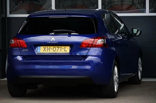 Peugeot 308 Peugeot 308 1.2 PureTech Blue Lease Executive, pano, leder - afbeelding nr 2