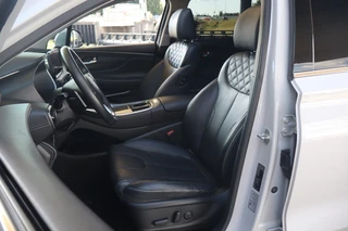 Hyundai Santa Fe Hyundai Santa Fe 1.6 T-GDI PHEV Premium Sky | Open Dak | 7 Persoons - afbeelding nr 7