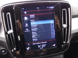 Volvo XC40 AUTOMAAT / TREKHAAK / FULL LED / STOELVERW / CARPLAY / CAMERA / NAVI / CLIMA / NL-AUTO - afbeelding nr 10
