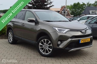 Toyota RAV4 2.0 VVT-i AWD Executive Business