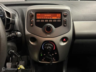 Peugeot 108 Peugeot 108 1.0 e-VTi Active 5 DEURS / AIRCO / LED / NAP / RIJKLAAR - afbeelding nr 8