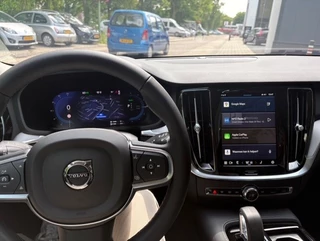 Volvo V60 Volvo V60 2.0 T6 AWD Essential | DEMO | Parkeercamera | Verwarmbare stoele - afbeelding nr 11