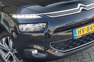 Citroën C4 Picasso Citroen C4 Picasso 1.2 PureTech 130pk Intensive - Noir Onyx - Nav/Clima/Cruise - afbeelding nr 1