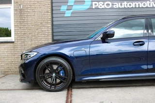 BMW 3 Serie BMW 3-serie Touring 330e xDrive M Sport Performance - afbeelding nr 13