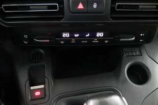 Citroën Berlingo Citroen Berlingo combi 1.2 Shine XTR | Camera | Panorama dak | Navi | - afbeelding nr 10