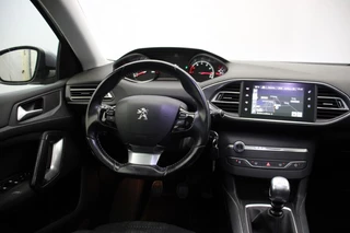 Peugeot 308 Peugeot 308 SW 1.2 PureTech Premium - Panorama, Navi, Cruise, Clima - afbeelding nr 3