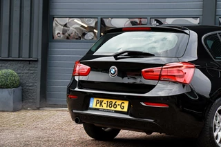 BMW 1 Serie BMW 1-serie 118i Executive /LED/SPORTSTOELEN/GROOT SCHERM/PDC V+A/CRUISE! - afbeelding nr 16