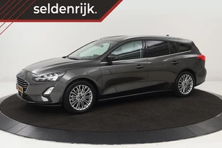 Ford Focus - 449684528-0