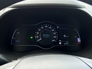 Hyundai Kona Hyundai Kona EV Premium 64 kWh - 18 inch | Head-up Display | Stoel- & Stuurverwarming - afbeelding nr 10