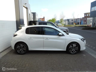 Peugeot 208 Peugeot 208 1.2 PureTech GT,AUTOMAAT,Half leer,17inch!!! - afbeelding nr 14