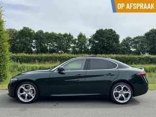 Alfa Romeo Giulia Alfa Romeo Giulia 2.0T Verde Visconti!! 37dkm!! Pano! Vol!! - afbeelding nr 1