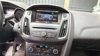 Ford Focus Ford Focus Wagon 1.0 Titanium Edition|125Pk|Trekhaak|Navi - afbeelding nr 16