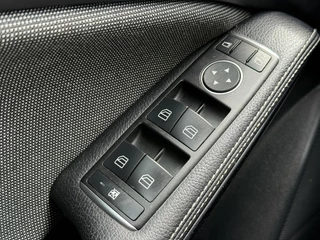 Mercedes-Benz A-Klasse Mercedes-Benz A-klasse 180 Business Solution 2e Eigenaar,Navi,Clima,Camera,Cruise,Sportstoel,N.A.P,123pk,APK tot 07-2026 - afbeelding nr 17